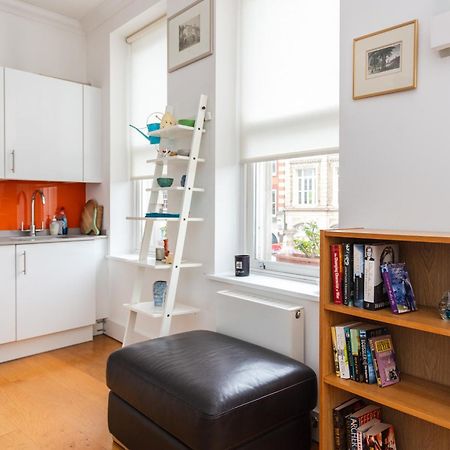 Homely 1 Bedroom Apartment In The Heart Of Vibrant Camden Londra Exterior foto