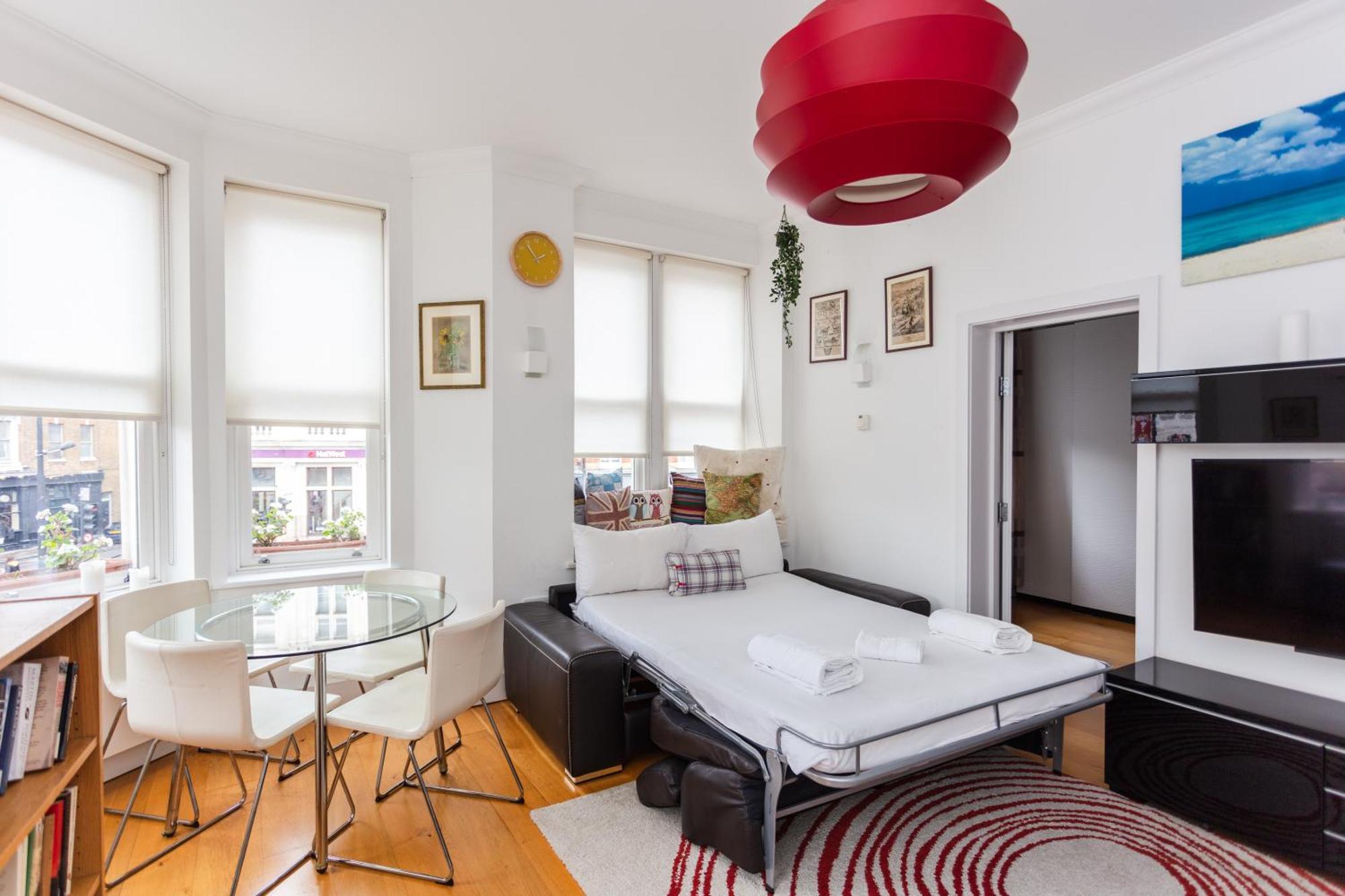 Homely 1 Bedroom Apartment In The Heart Of Vibrant Camden Londra Exterior foto