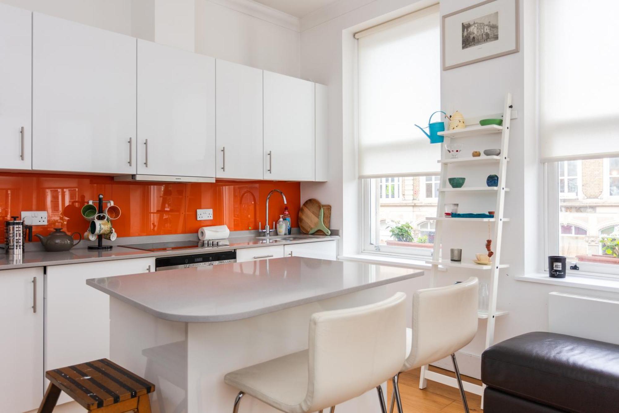 Homely 1 Bedroom Apartment In The Heart Of Vibrant Camden Londra Exterior foto